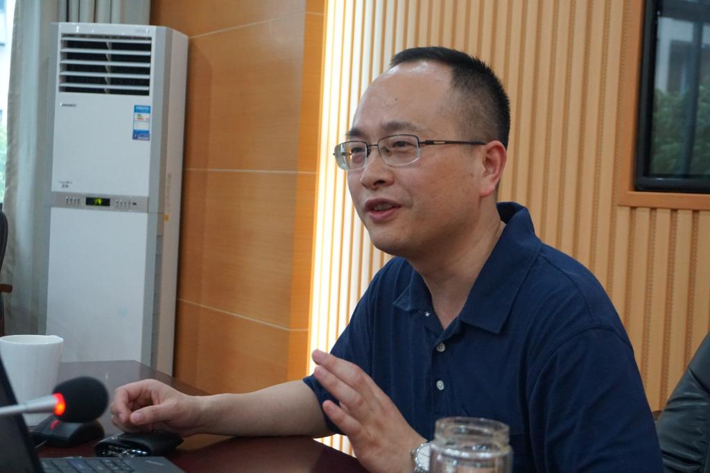 周振超经理作讲座